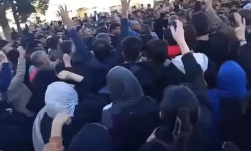 ஈரானில் தொடரும் போராட்டம்: பலி எண்ணிக்கை 36 ஆக அதிகரிப்பு