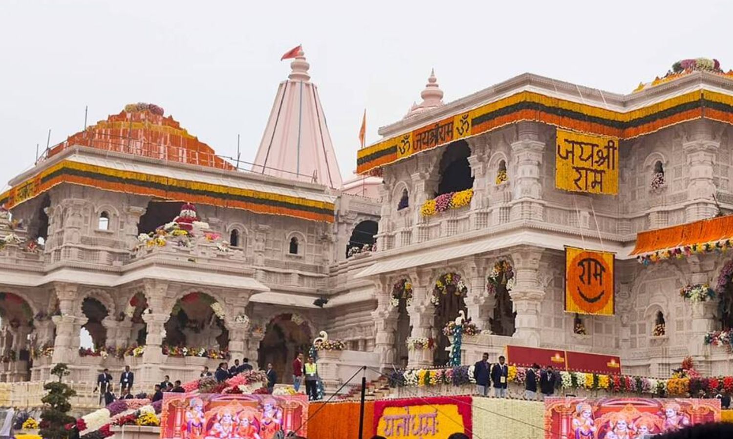 அயோத்தி ராமர் கோயிலைச் சுற்றி 15 கி.மீ தூரத்திற்கு அசைவ உணவுகளுக்குத் தடை.. ஆன்லைன் டெலிவரிக்கும் தடை