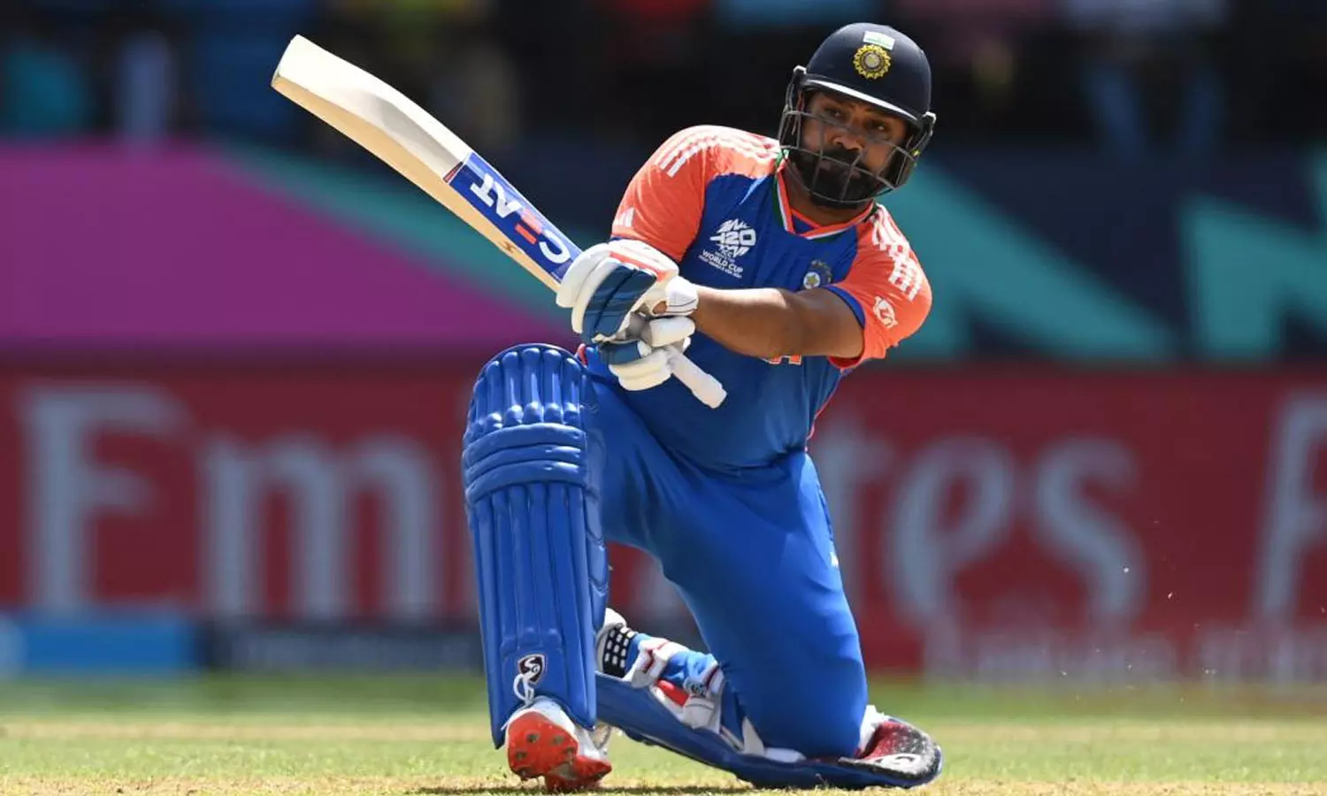 தொடக்க-ஆட்டக்காரர்களில்-அதிக-சிக்சர்:-கெயில்-சாதனையை-முறியடித்த-ரோகித்-சர்மா