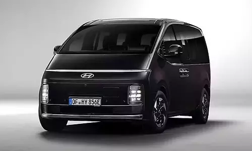 400 கி.மீ. ரேஞ்ச் வழங்கும் புதிய ஹூண்டாய் MPV அறிமுகம்..!