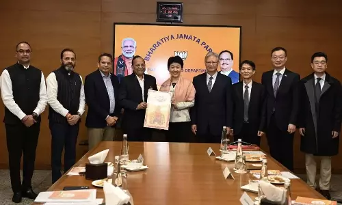 பா.ஜ.க. அலுவலகத்தில் சீன கம்யூனிஸ்ட் குழுவுக்கு என்ன வேலை?: காங்கிரஸ் தாக்கு