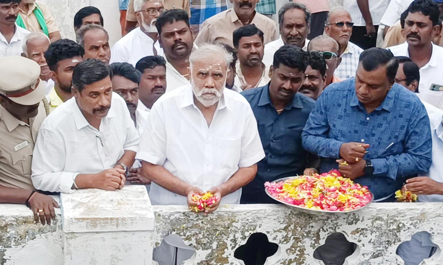 பதவியை பயன்படுத்தி சொத்து சேர்த்திருந்தால் பறிமுதல் செய்யட்டும்- அமைச்சர் பெரியசாமி