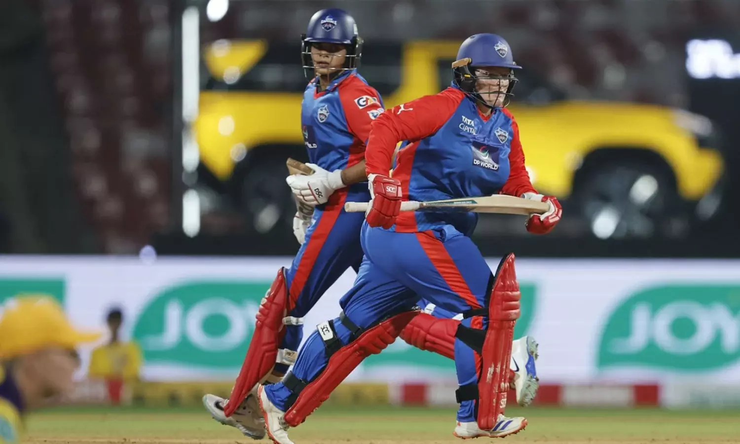 லீசெல்-லீ-அதிரடி:-உ.பி.யை-வீழ்த்தி-கடைசி-பந்தில்-திரில்-வெற்றி-பெற்றது-டெல்லி