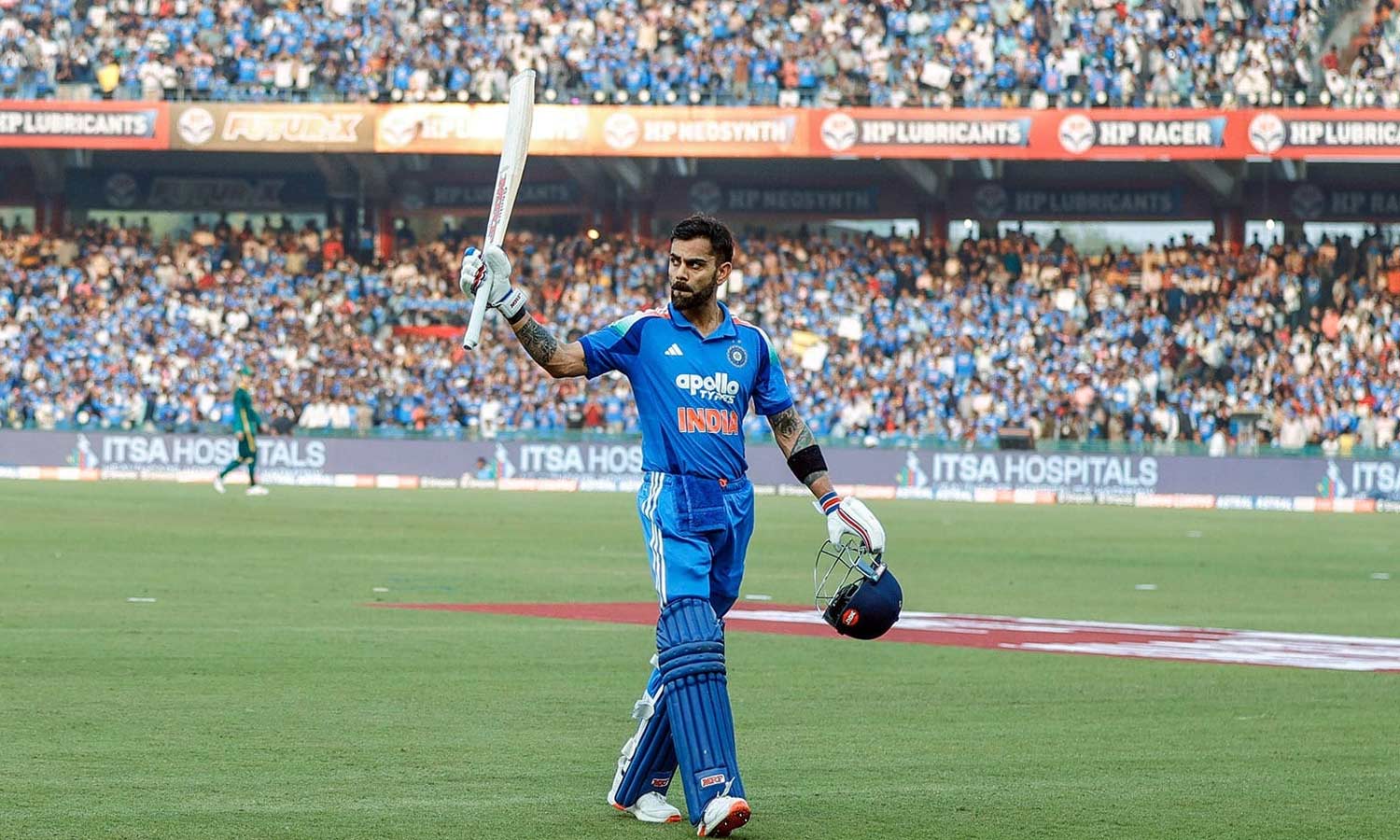 நியூசிலாந்துக்கு எதிராக அதிக ரன்கள்: சச்சின் சாதனையை முறியடித்த விராட் கோலி