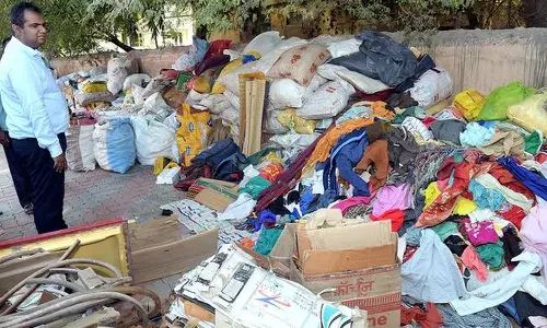 போகிப் பண்டிகையை முன்னிட்டு 154.17 மெட்ரிக் டன் பழைய பொருட்கள் சேகரித்து அகற்றிய சென்னை மாநகராட்சி