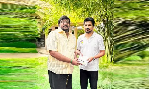 துப்பாக்கி விற்பனை செய்ததாக திமுக நிர்வாகி கைது: தமிழகத்தில் துப்பாக்கி நெட்வொர்க் என அதிமுக கண்டனம்