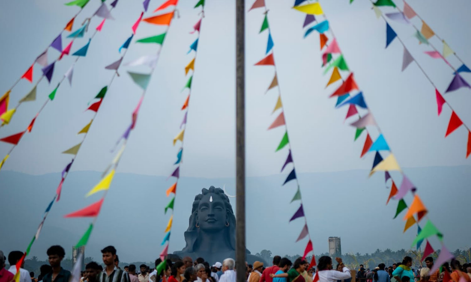 ஈஷாவில் பொங்கல் திருவிழா: கவனம் ஈர்த்த கிராமிய கலை நிகழ்ச்சிகள்