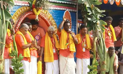 மதுரை பாலமேடு ஜல்லிக்கட்டு போட்டி தொடங்கியது