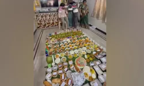 மருமகனுக்கு 290 வகையான உணவு பரிமாறி அசத்திய மாமியார்