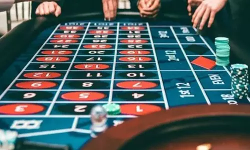 சட்டவிரோதமாக செயல்பட்ட 242 ஆன்லைன் சூதாட்ட தளங்களை முடக்கியது மத்திய அரசு