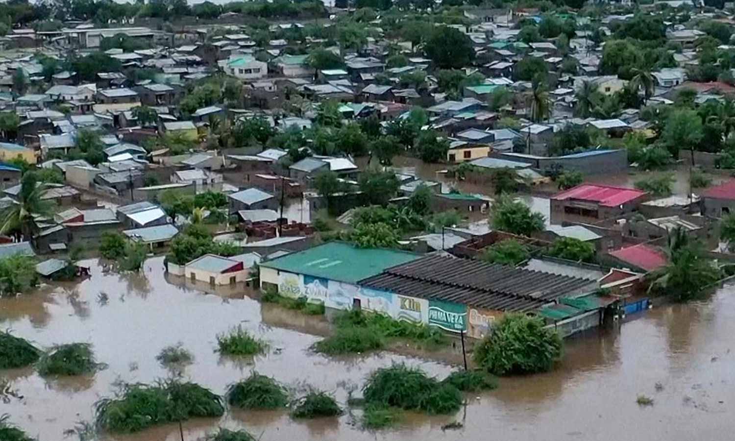 தெற்கு ஆப்பிரிக்க நாடுகளில் கனமழை- வெள்ளம்: 100 பேர் பலி