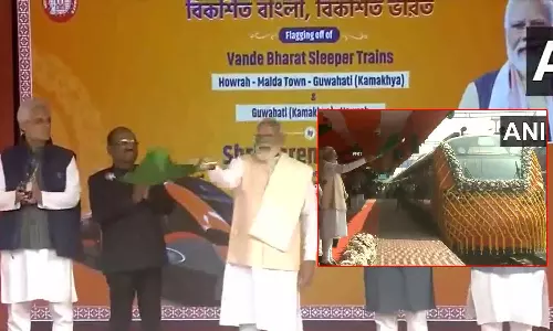 ஐரோப்பா அல்லது அமெரிக்காவை விட இந்தியா அதிக ரெயில் பெட்டிகளைத் தயாரிக்கிறது- பிரதமர் மோடி பெருமிதம்