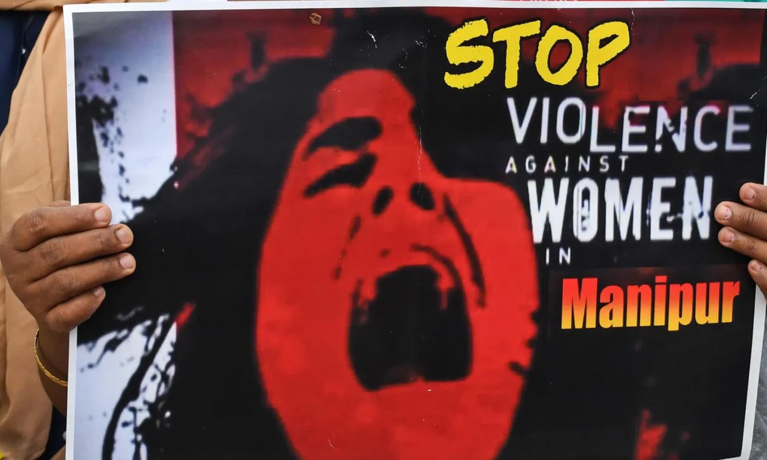 மணிப்பூர் கலவரத்தில் கூட்டுப் பாலியல் வன்கொடுமை செய்யப்பட்ட இளம்பெண் உயிரிழப்பு - இன்னும் கைதாகாத குற்றவாளிகள்