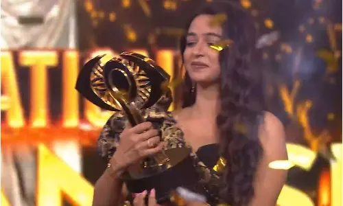 பிக்பாஸ் சீசன் 9 டைட்டில் வின்னர் ஆனார் திவ்யா கணேஷ்