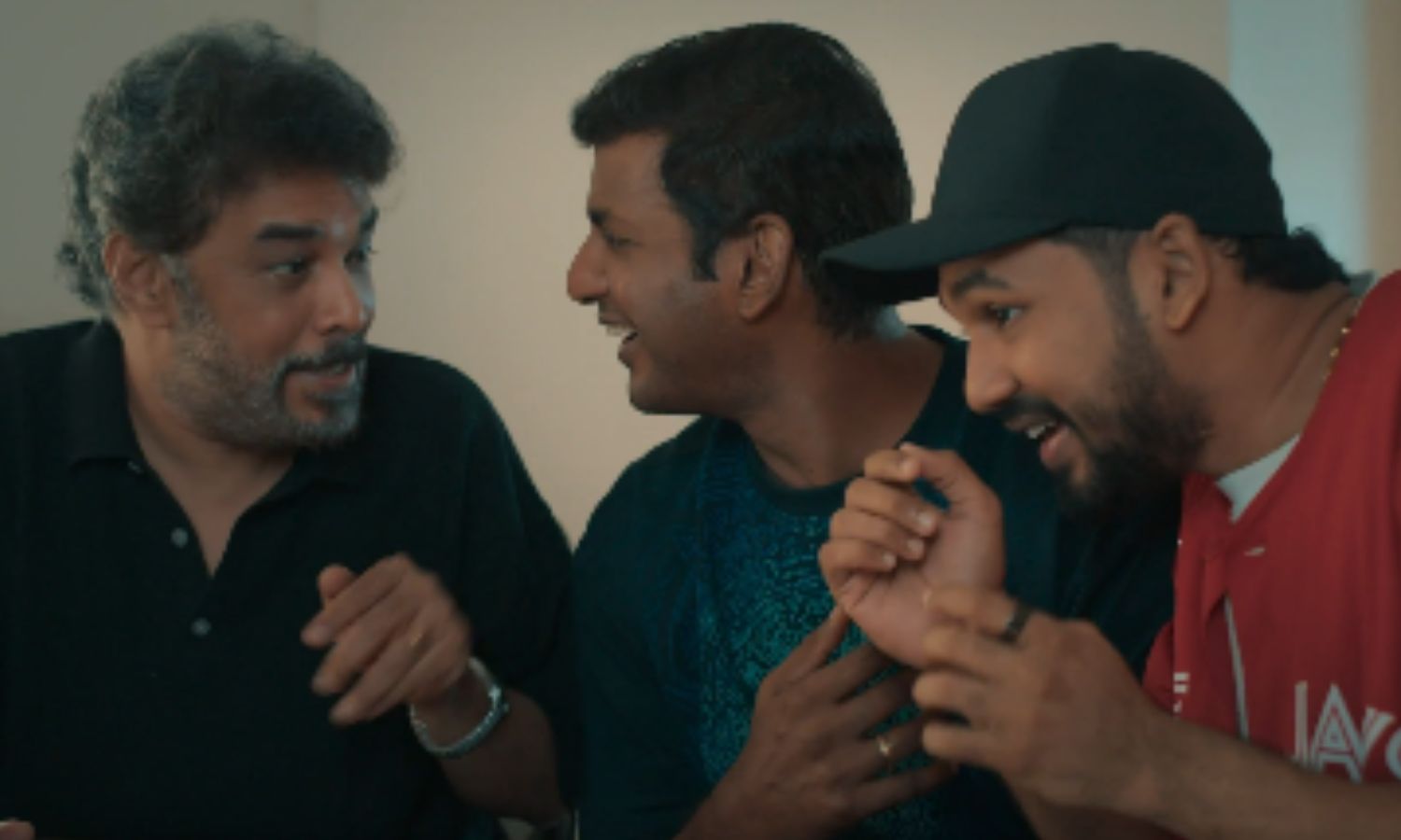 இது அதுல்ல.. மீண்டும் இணைந்த மாஸ் கூட்டணி - வெளியான அப்டேட் வீடியோ