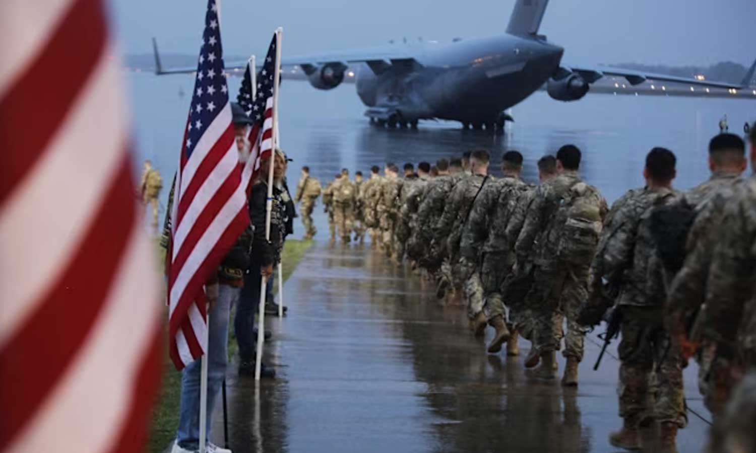 23 ஆண்டுகளுக்குப் பிறகு... ஈராக் நாட்டை விட்டு வெளியேறியது அமெரிக்க படைகள்