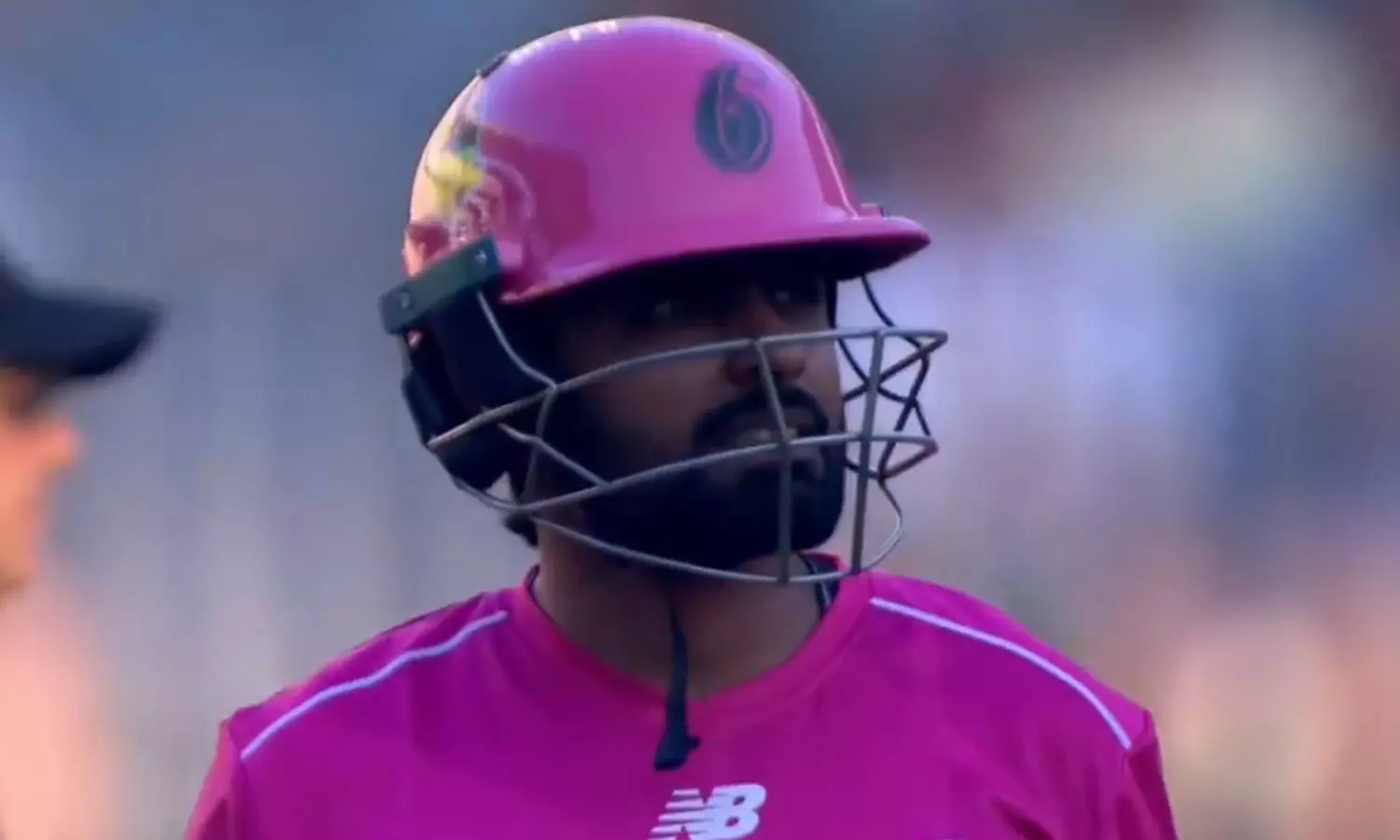 மீண்டும்-டக்-அவுட்-ஆகி-டிரெண்டிங்கில்-இடம்பிடித்த-பாபர்-அசாம்