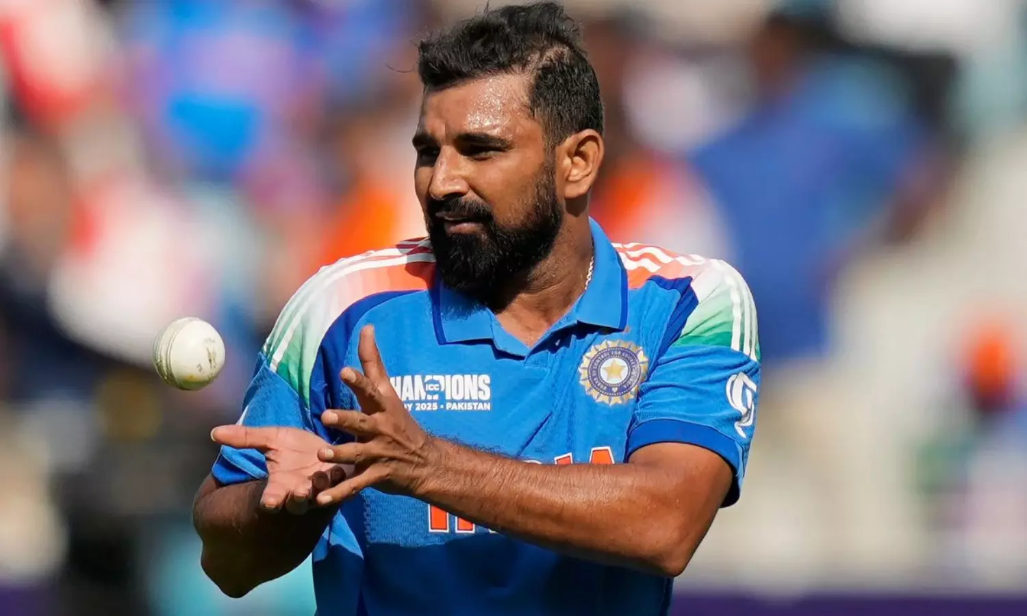 எஸ்.ஐ.ஆர்-விசாரணைக்கு-ஆஜரானார்-இந்திய-வேகப்பந்து-வீச்சாளர்-முகமது-ஷமி