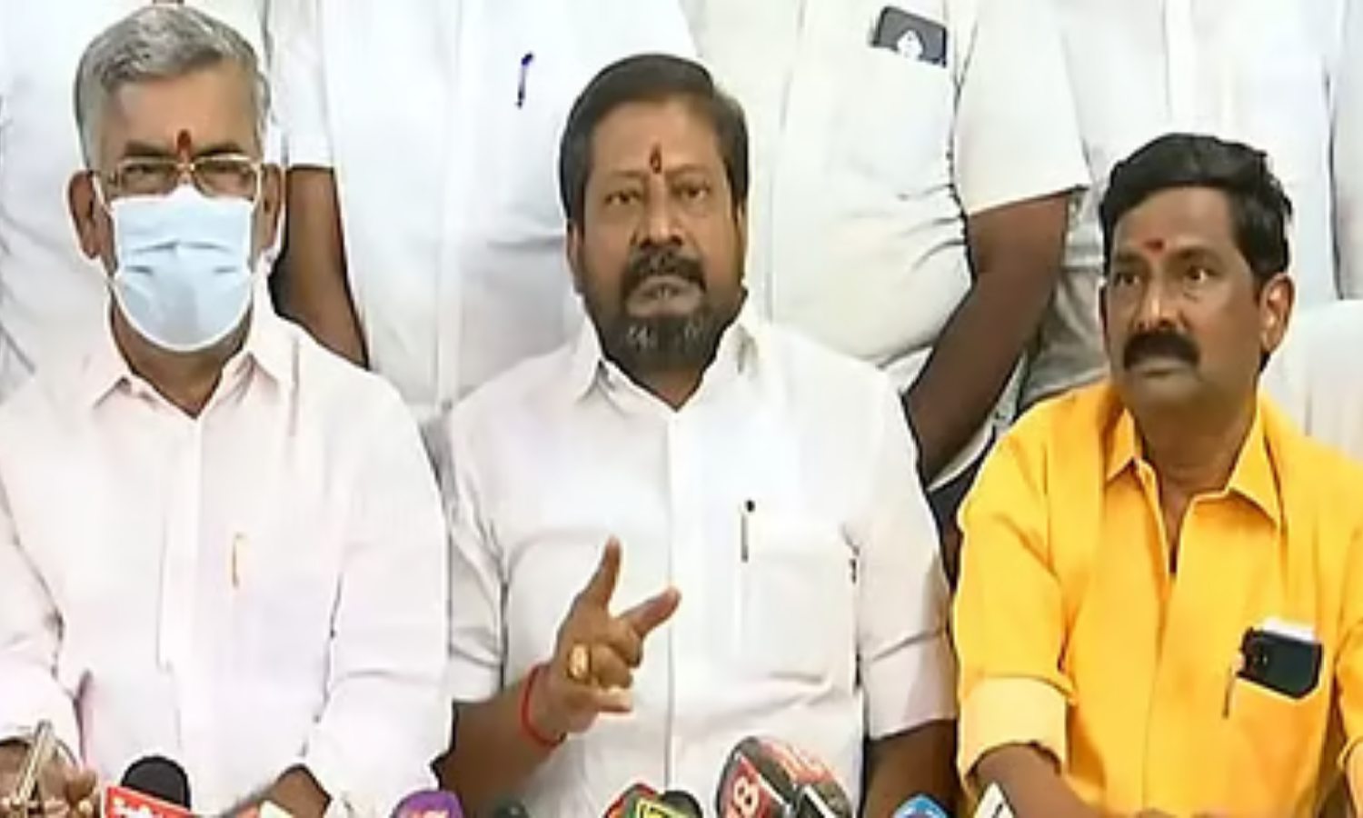 வைத்திலிங்கத்தை தொடர்ந்து விரைவில் திமுகவில் இணையும் குன்னம் ராமச்சந்திரன்!