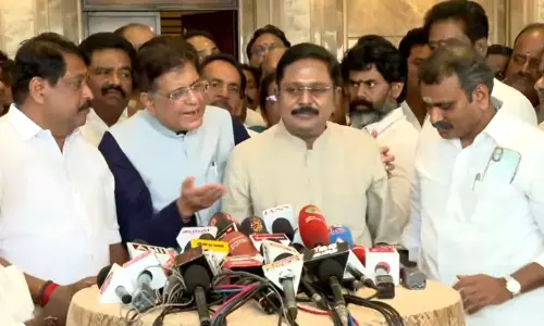 இபிஎஸ் குறித்த கேள்வி... டிடிவி தினகரனை பேசவிடாமல் தடுத்த பியூஷ் கோயல்!