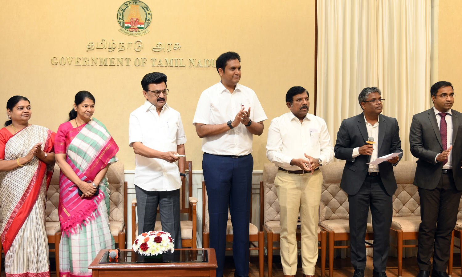 கடல் நீரை நன்னீராக்கும் திட்டம் - முதலமைச்சர் மு.க.ஸ்டாலின் அடிக்கல் நாட்டினார்