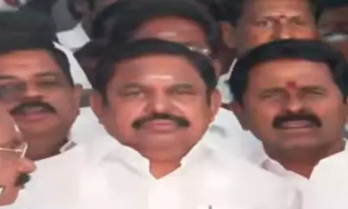 விவசாயிகள் பிரச்சனை குறித்து பேச அனுமதி மறுப்பு - சட்டசபையில் இருந்து அ.தி.மு.க. வெளிநடப்பு