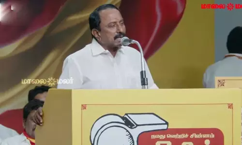 தூங்கிக் கொண்டிருப்பவர்கள் காதில் விசில் அடிக்காதீர்கள் - தவெக தொண்டர்களுக்கு செங்கோட்டையன் அறிவுரை!
