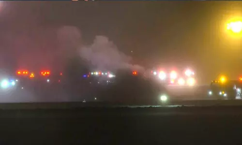 அமெரிக்கா: பனிப்புயலுக்கு மத்தியில் விமான விபத்து - 7 பேர் பலி