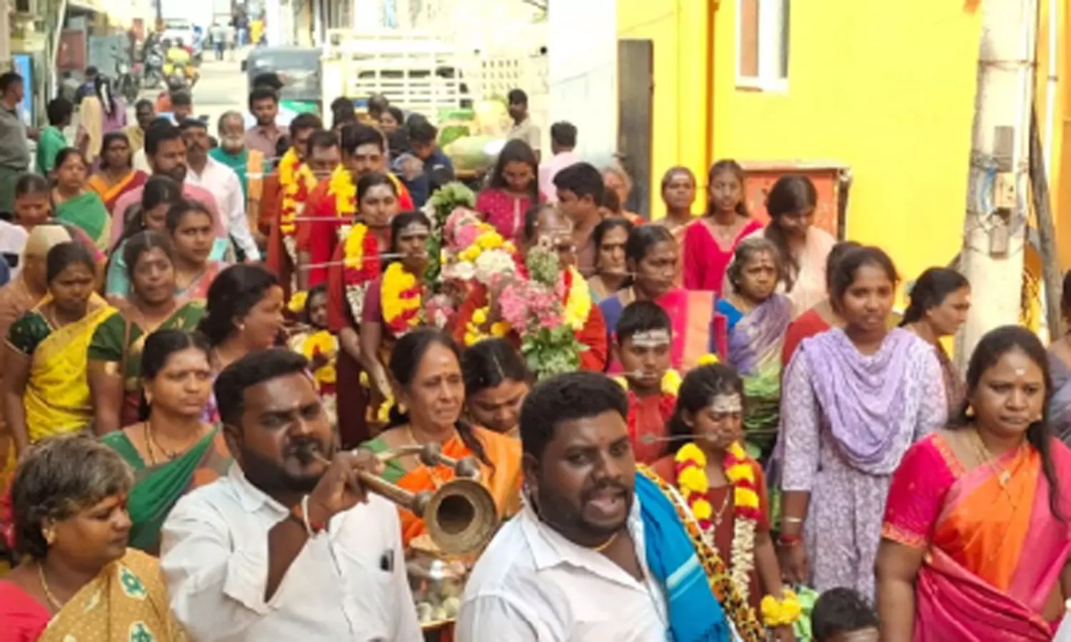 தை-கிருத்திகை---திருப்போரூர்-முருகன்-கோவிலில்-குவிந்த-பக்தர்கள்