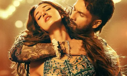 ஓ ரோமியோ: திஷா பதானி கவர்ச்சி நடனத்தில் வைரலாகும் வீடியோ பாடல்