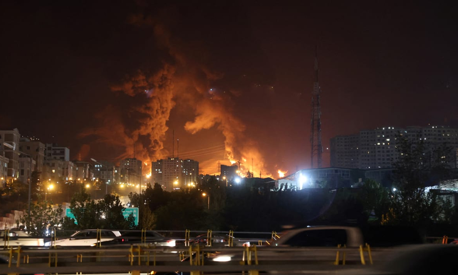 மோதலுக்கு அமெரிக்கா-ஈரான் தயாராகி வருகின்றன: மத்திய கிழக்கில் பதற்றம் நீடிப்பு