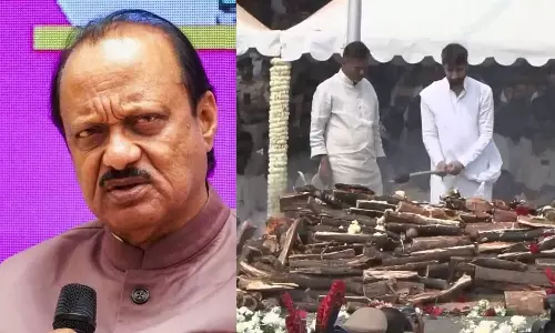 அரசு மரியாதையுடன் அஜித் பவார் உடல் தகனம்