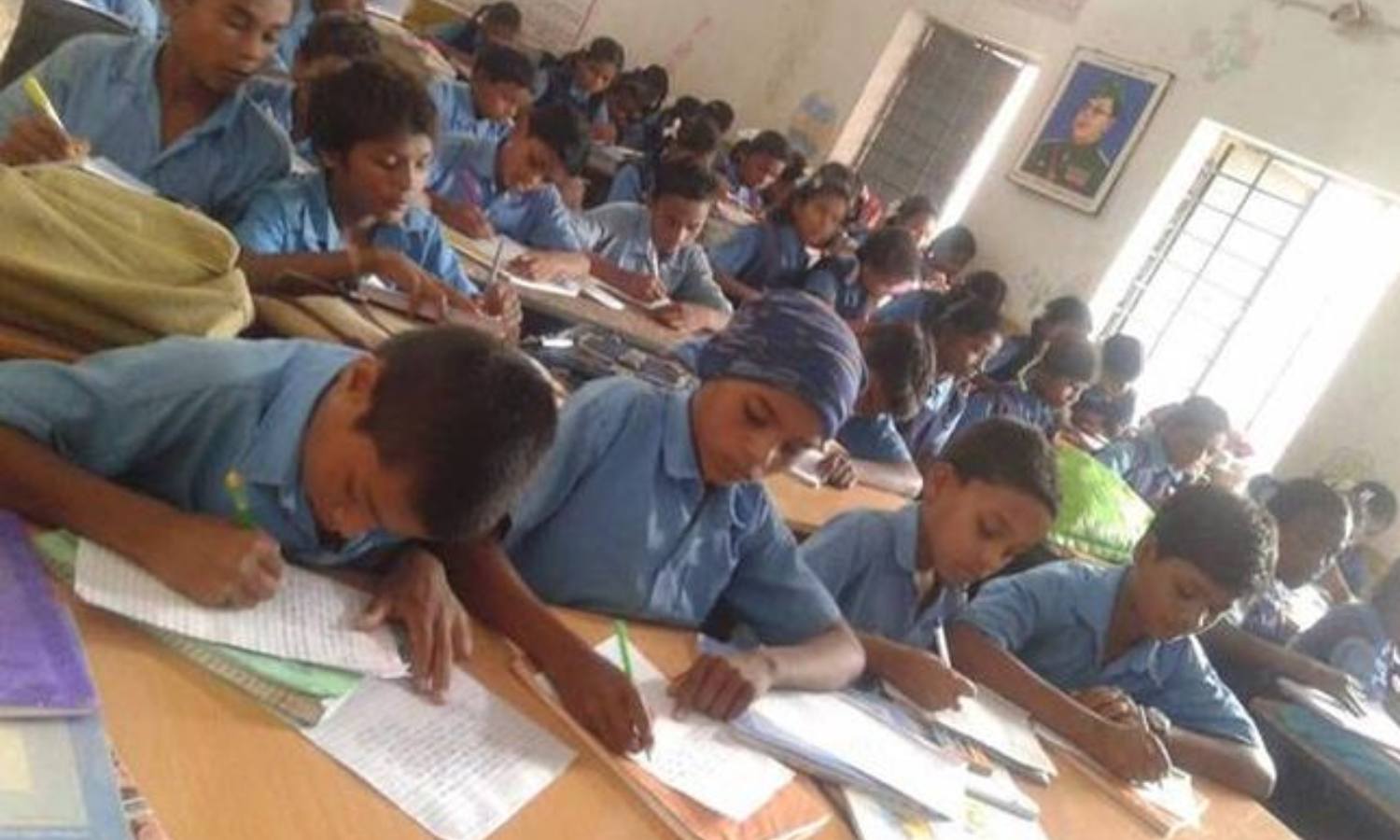 'இது வெறும் வார்த்தைகள் அல்ல... எங்களின் வலி' - பள்ளியிலிருந்து பெற்றோருக்கு கடிதம் எழுதிய மாணவர்கள்... காரணம் என்ன?