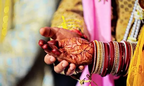 திருமணமாகி 2 மாதத்தில் காதலனுடன் சென்ற மனைவி.. கணவன் தற்கொலை - திருமணம் செய்த வைத்த உறவினரும் தற்கொலை