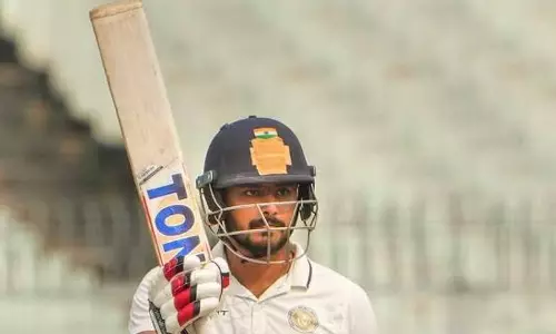 ரஞ்சி கோப்பை: ஹர்விக் தேசாய் இரட்டை சதத்தால் 453 ரன்கள் குவித்த சவுராஷ்டிரா