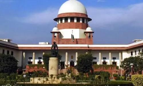 இலவச வாக்குறுதிகளுக்கு தடை கோரி சுப்ரீம் கோர்ட்டில் வழக்கு