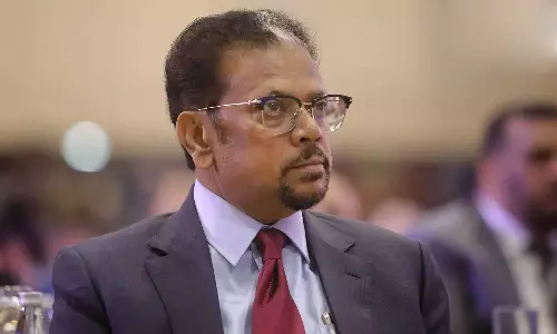 புதுச்சேரி அரசு ஊழியர்களை அரசியல் பிரமுகர்கள் சொந்த பணிக்கு பயன்படுத்த தடை- கவர்னர் அதிரடி நடவடிக்கை