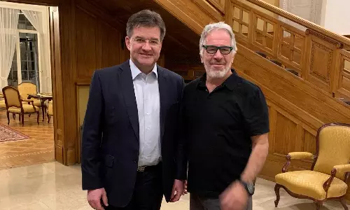 எப்ஸ்டீன் கோப்பு லீக் எதிரொலி: பதவியை ராஜினாமா செய்த பிரதமரின் தனி செயலர்