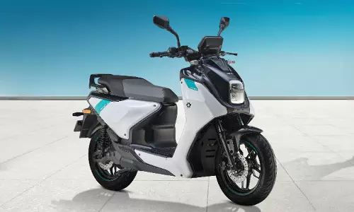 இந்தியாவில் அறிமுகமானது யமஹாவின் EC-06 எலெக்ட்ரிக் ஸ்கூட்டர்