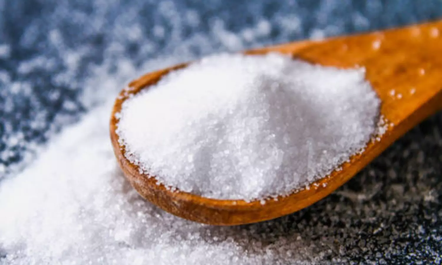 அதிக-உப்பு-அமைதியாய்-கொல்லும்---ஒரு-நாளைக்கு-எவ்வளவு-உப்பு-சாப்பிடலாம்?