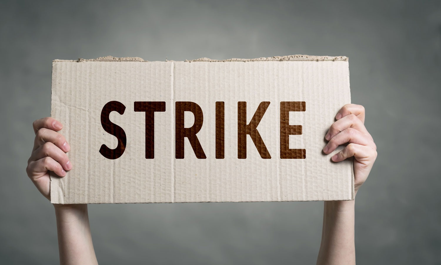 மத்திய அரசை கண்டித்து நாடு முழுவதும் 12-ந்தேதி தொழிலாளர்கள் பொது வேலைநிறுத்தம்