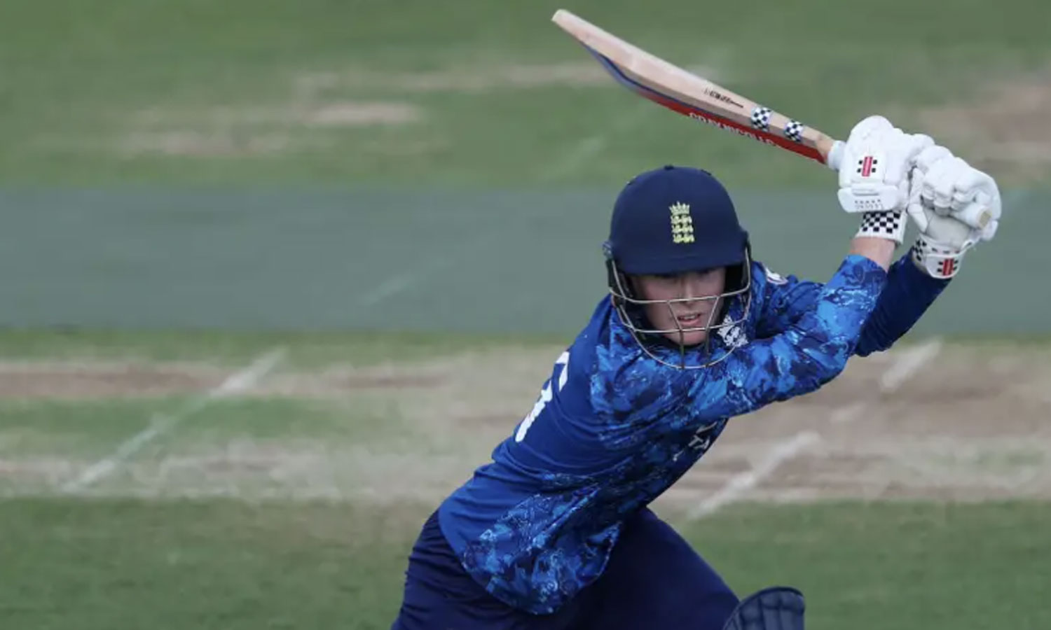 U19 உலகக் கோப்பை அரையிறுதி: ஆஸ்திரேலியா வெற்றிபெற 278 ரன்களை இலக்கு நிர்ணயித்த இங்கிலாந்து