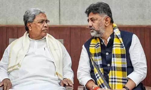 முதல்வர் பதவி விவகாரம்: சித்தராமையாவுடன் நிற்பேன் - டி.கே. சிவகுமார் உறுதி