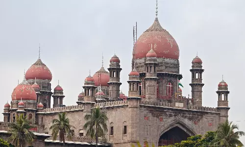 தெலுங்கானாவில் கோவில், பள்ளி அருகே இறைச்சி விற்பனைக்கு தடை விதிக்க அரசுக்கு ஐகோர்ட்டு பரிந்துரை