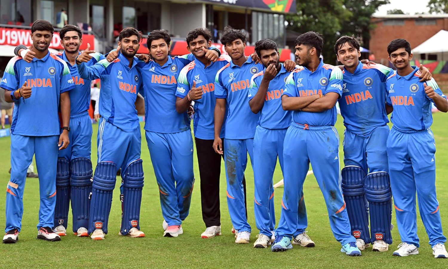 U19 உலக கோப்பை: இந்திய அணி 6-வது முறையாக சாம்பியன் பட்டம் வெல்லுமா? இங்கிலாந்துடன் நாளை பலப்பரீட்சை