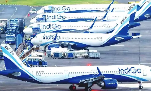 தொலைதூர சேவைகளை ரத்து செய்த இண்டிகோ