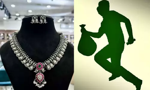 ராஜஸ்தானில் வெள்ளி நகைக்காக 90 வயது மூதாட்டியை கட்டிலோடு தூக்கிச் சென்ற திருடர்கள்