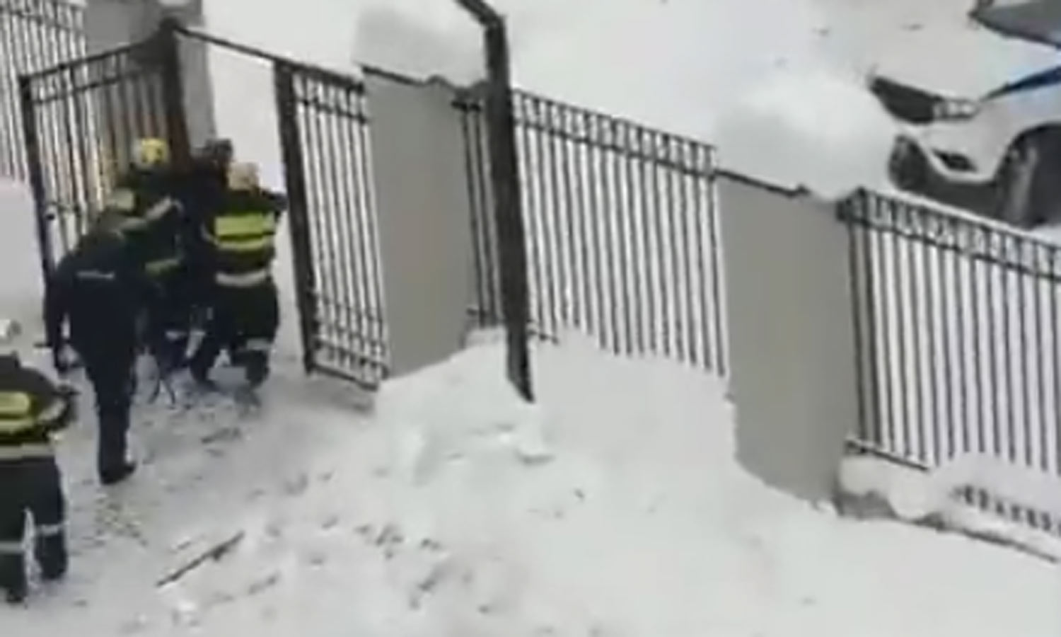 ரஷிய பல்கலையில் கத்திக்குத்து தாக்குதல்: 4 இந்திய மாணவர்கள் உள்பட பலர் காயம்