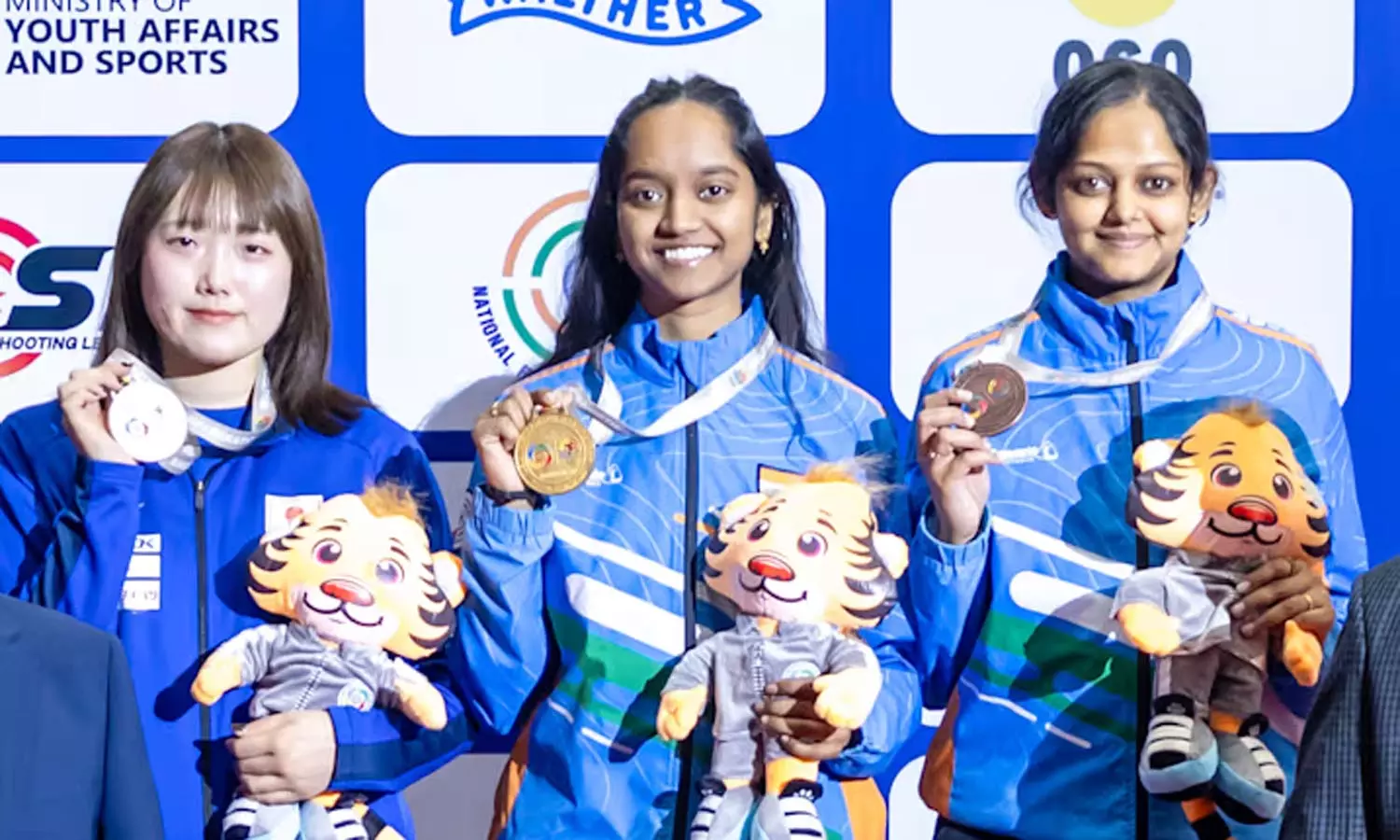 ஆசிய-துப்பாக்கிச்-சுடுதல்:-தங்கம்-வென்றார்-இளவேனில்-வாலறிவன்