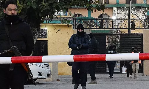 இஸ்லாமாபாத் மசூதியில் நடந்த தாக்குதலுக்கு ISIS பொறுப்பேற்பு